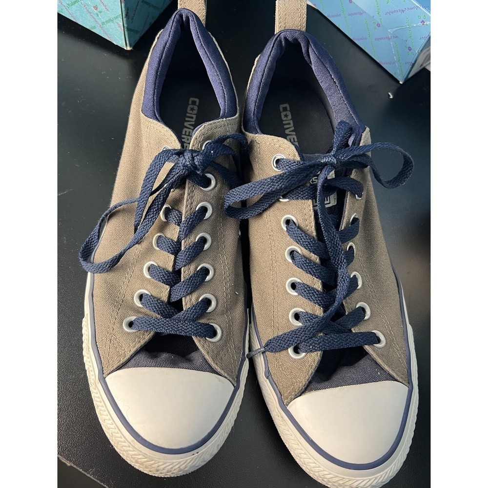 Converse All Star Sneakers Men 10 Women 12 Gray Navy Blue 9137695F Low Top Shoes